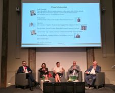 Podiumsdiskussion